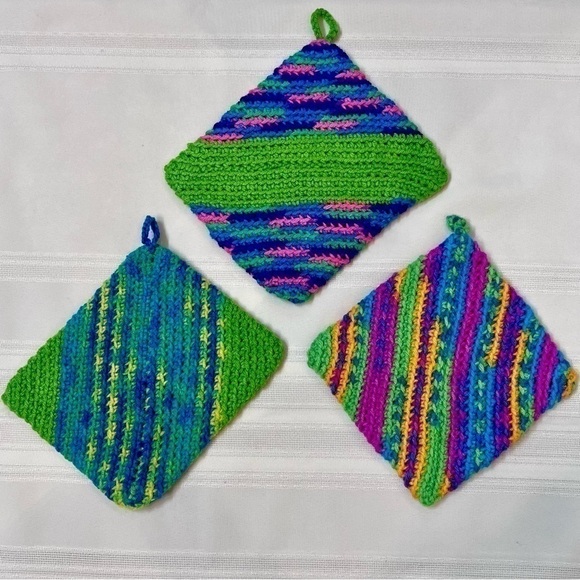 Hand Crafted Crochet Hot Pad Pot Holders Set of 3‎ NEW - Picture 4 of 7